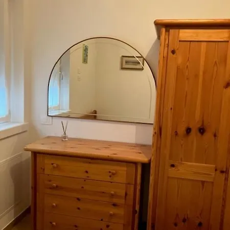 115 Joy Un Nuovo Con 2 E Divano Letto A