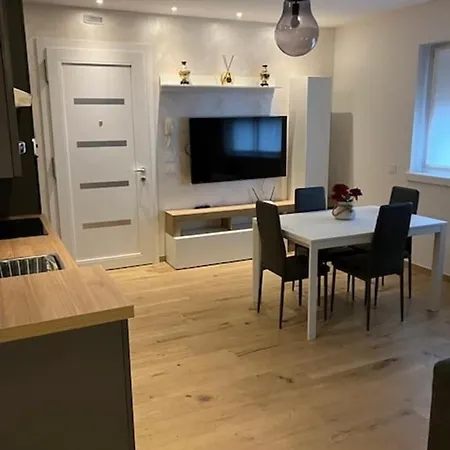 Apartamento 115 Joy Un Nuovo Con 2 E Divano Letto A